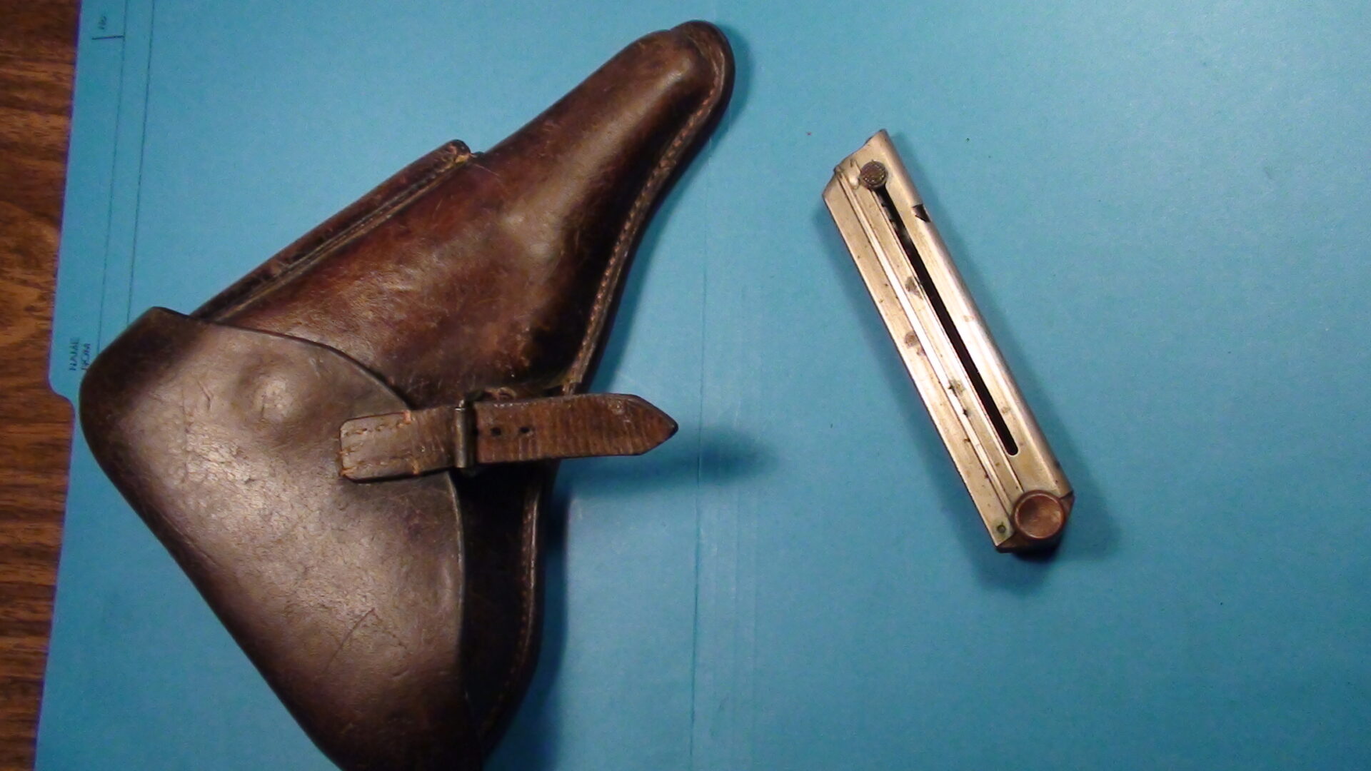 Luger Holster Dated 1911 with WW1 Luger Magazine....Both in good/very good original condition